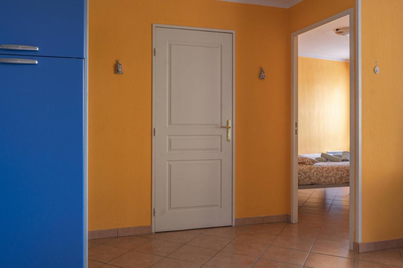 La Petit Maisonette De Manu Cannes Buitenkant foto